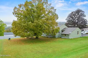 16 Anthony St, Adams, MA 01220 - Photo 27