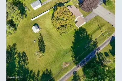 16 Anthony St, Adams, MA 01220 - Photo 19