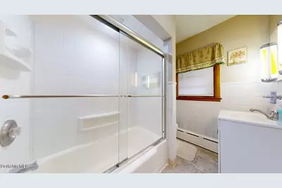 16 Anthony St, Adams, MA 01220 - Photo 13