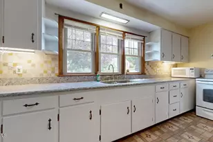 16 Anthony St, Adams, MA 01220 - Photo 13
