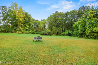 16 Anthony St, Adams, MA 01220 - Photo 25