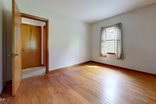16 Anthony St, Adams, MA 01220 - Photo 19