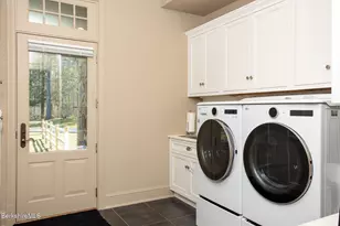 27 Hemlock Hill Rd, Great Barrington, MA 01230 - Photo 33