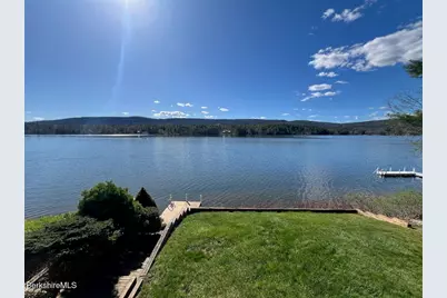 10 Mahkeenac Shores Rd, Stockbridge, MA 01262 - Photo 3