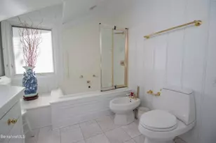 10 Mahkeenac Shores Rd, Stockbridge, MA 01262 - Photo 41