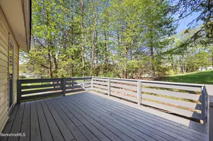 276 Pecks Rd, Pittsfield, MA 01201 - Photo 27