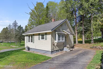276 Pecks Rd, Pittsfield, MA 01201 - Photo 29