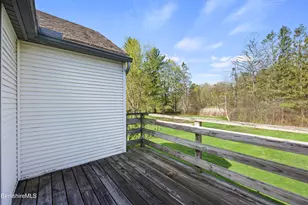 194 Eleanor Rd, Pittsfield, MA 01201 - Photo 31