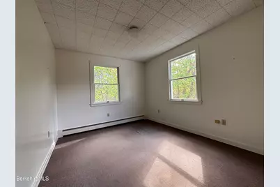 60 Cottage St, Great Barrington, MA 01236 - Photo 21
