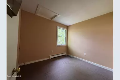 60 Cottage St, Great Barrington, MA 01236 - Photo 19