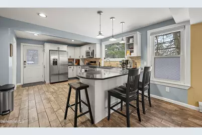 18 Willow Ln, Lenox, MA 01240 - Photo 15