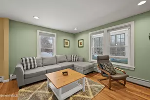 18 Willow Ln, Lenox, MA 01240 - Photo 7