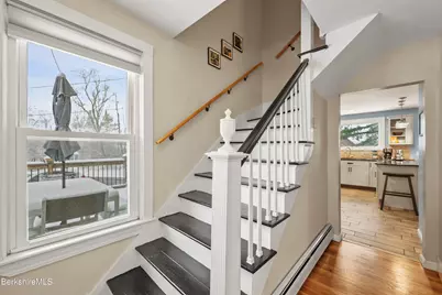 18 Willow Ln, Lenox, MA 01240 - Photo 5