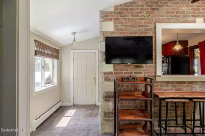 144 Cottage St, Great Barrington, MA 01230 - Photo 17