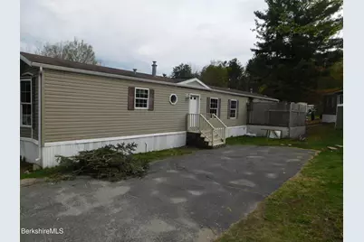 3 Lakewood Cir, Pittsfield, MA 01201 - Photo 3