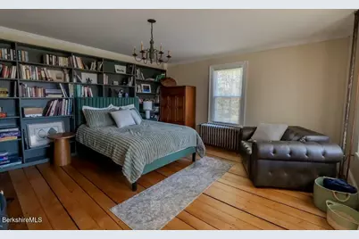 10 Goodell Rd, Lanesborough, MA 01237 - Photo 11