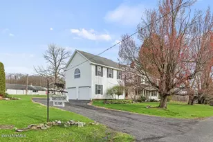 10 Goodell Rd, Lanesborough, MA 01237 - Photo 33