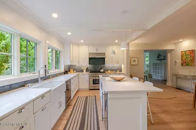 10 Berkshire Heights Rd, Great Barrington, MA 01230 - Photo 13