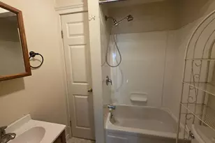 168 Prospect St, North Adams, MA 01247 - Photo 15