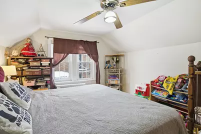 53 Edison Ave, Pittsfield, MA 01201 - Photo 25