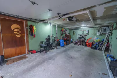 60 Willow St, Adams, MA 01220 - Photo 21