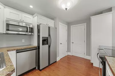 34 Upton St, Adams, MA 01220 - Photo 7