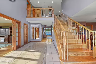 63 Blythewood Dr, Pittsfield, MA 01201 - Photo 9
