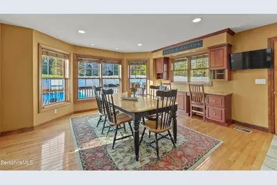 63 Blythewood Dr, Pittsfield, MA 01201 - Photo 25