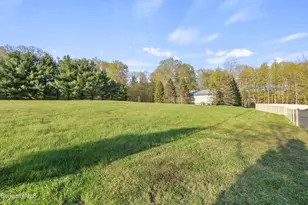 63 Blythewood Dr, Pittsfield, MA 01201 - Photo 61