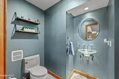 63 Blythewood Dr, Pittsfield, MA 01201 - Photo 19