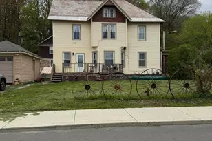 29-31 Chase Ave, North Adams, MA 01247 - Photo 39