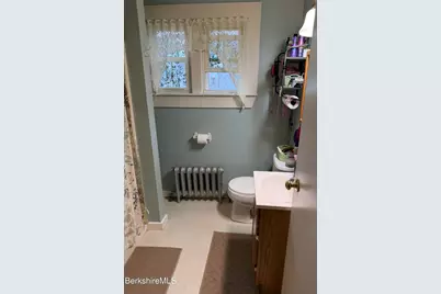 29-31 Chase Ave, North Adams, MA 01247 - Photo 31