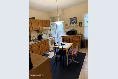 29-31 Chase Ave, North Adams, MA 01247 - Photo 25