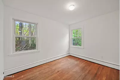 66 Wilson St, Pittsfield, MA 01201 - Photo 15