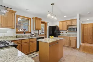 85 Via Franco St, Lee, MA 01238 - Photo 11
