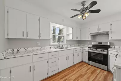 294 Dalton Ave, Pittsfield, MA 01201 - Photo 13