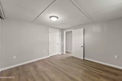 294 Dalton Ave, Pittsfield, MA 01201 - Photo 33
