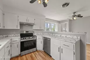 294 Dalton Ave, Pittsfield, MA 01201 - Photo 15