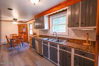 33 Gattuso Dr, North Adams, MA 01247 - Photo 13