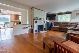15 Sunrise St, Lanesborough, MA 01237 - Photo 13