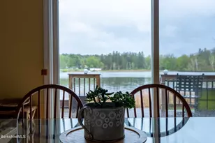 15 Sunrise St, Lanesborough, MA 01237 - Photo 7