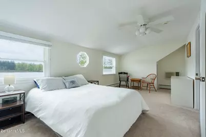 15 Sunrise St, Lanesborough, MA 01237 - Photo 21