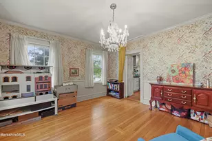15 Kenilworth St, Pittsfield, MA 01201 - Photo 27