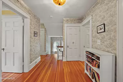 15 Kenilworth St, Pittsfield, MA 01201 - Photo 29