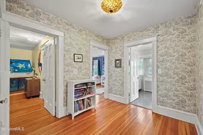 15 Kenilworth St, Pittsfield, MA 01201 - Photo 27