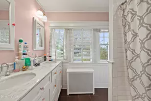 15 Kenilworth St, Pittsfield, MA 01201 - Photo 33