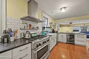 15 Kenilworth St, Pittsfield, MA 01201 - Photo 15
