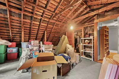 15 Kenilworth St, Pittsfield, MA 01201 - Photo 45