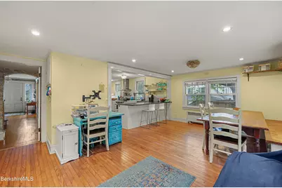 15 Kenilworth St, Pittsfield, MA 01201 - Photo 17