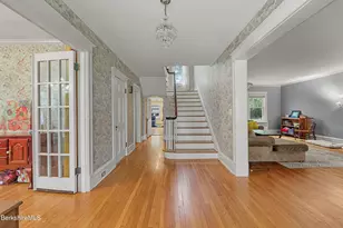 15 Kenilworth St, Pittsfield, MA 01201 - Photo 5